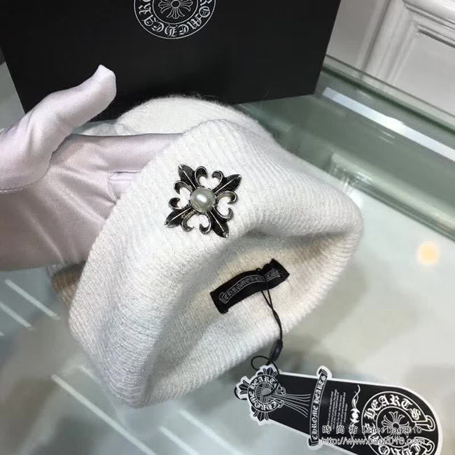 克羅心Chrome Hearts 2018早秋 情侶款加厚羊毛圍巾帽子套裝 男女同款 LLWJ8604